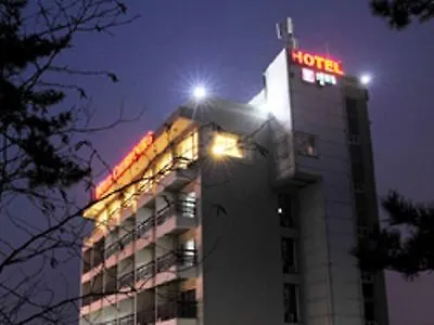 Incheon Airport Cherbourg Hotel 2*,