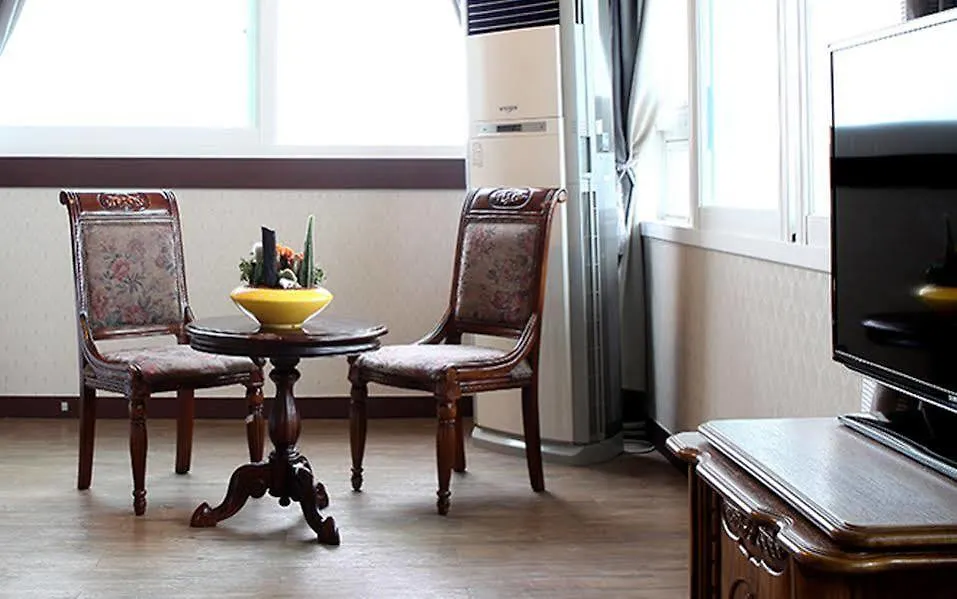 Incheon Airport Cherbourg Hotel
