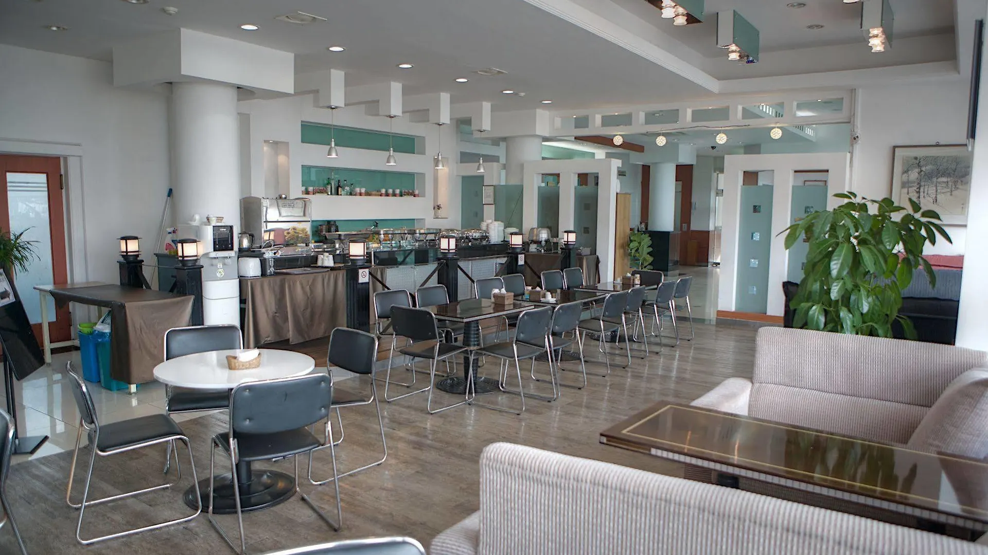Incheon Airport Cherbourg Hotel 2*,